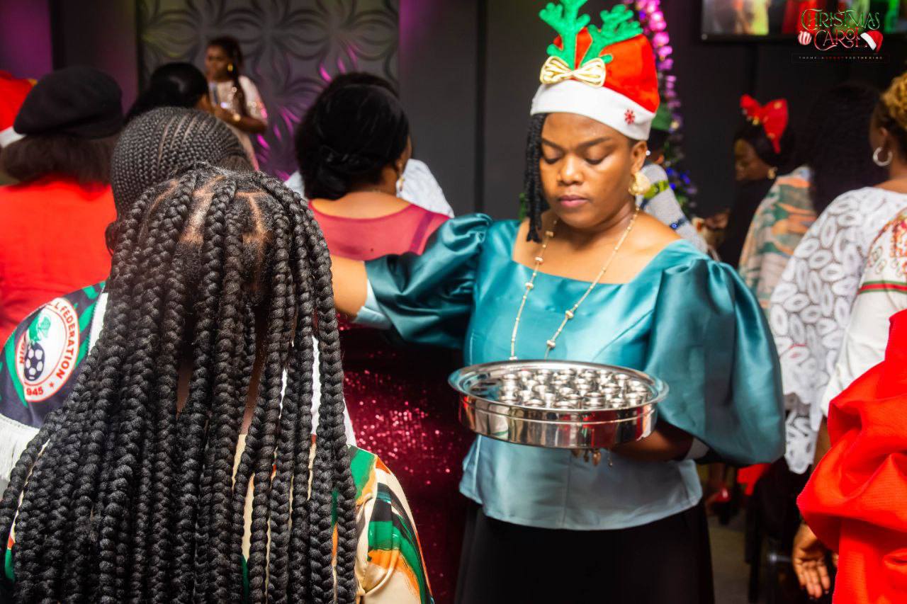 Christmas Carol service communion